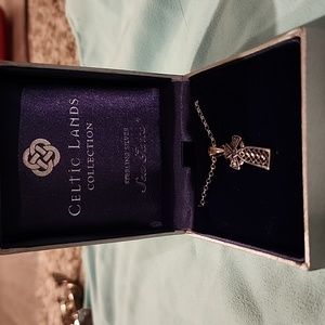 Celtic Lands Sterling Silver Cross Pendent